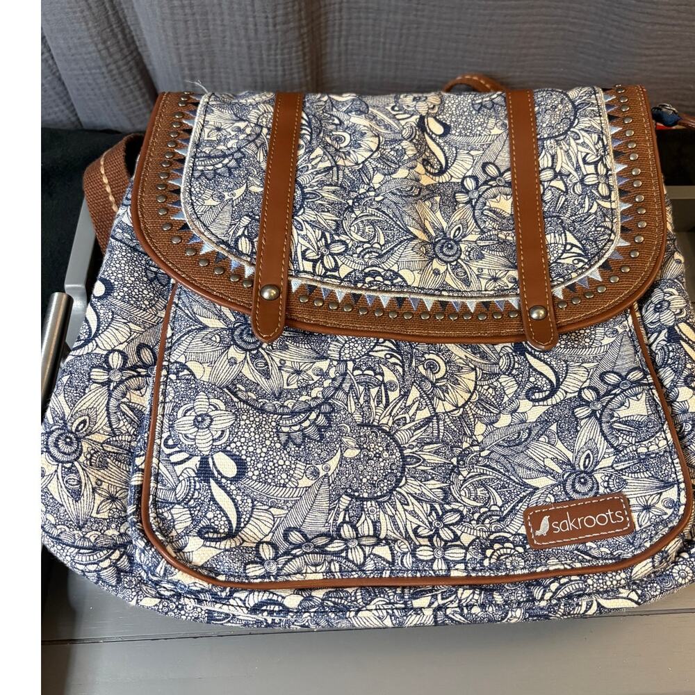 Sakroots Blue & White Floral Crossbody / Messenger Bag